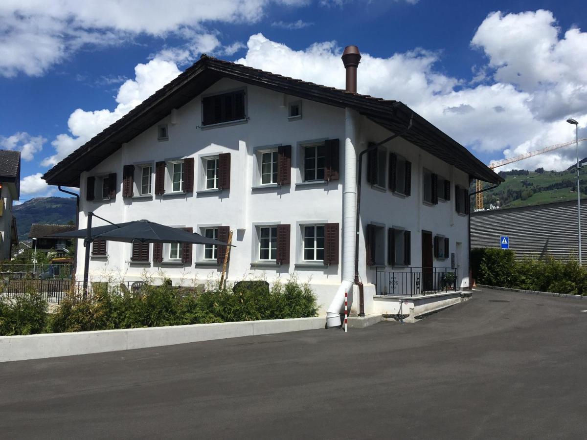 No Such Thing Bed & Breakfast Schwyz Bagian luar foto