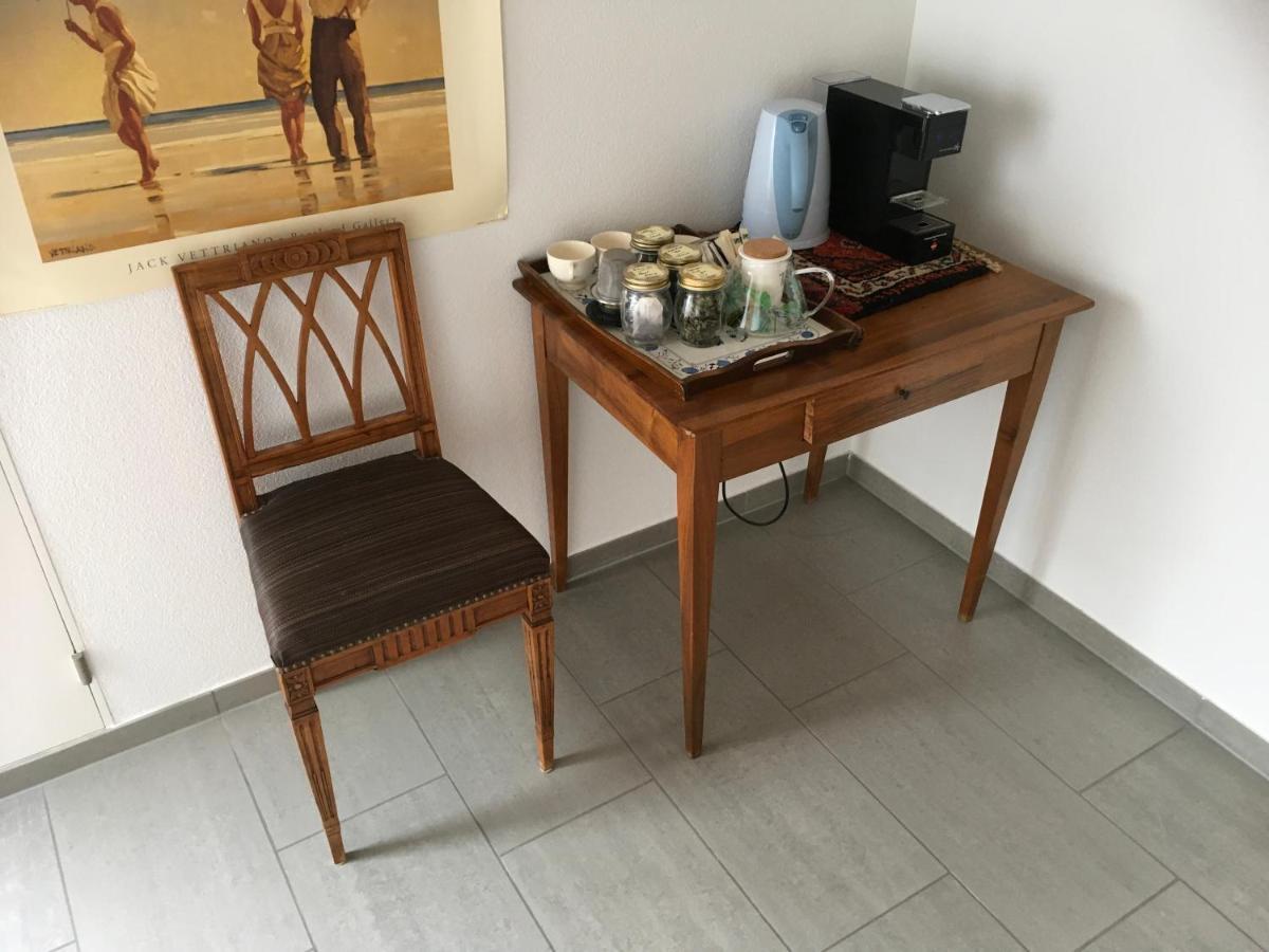 No Such Thing Bed & Breakfast Schwyz Bagian luar foto