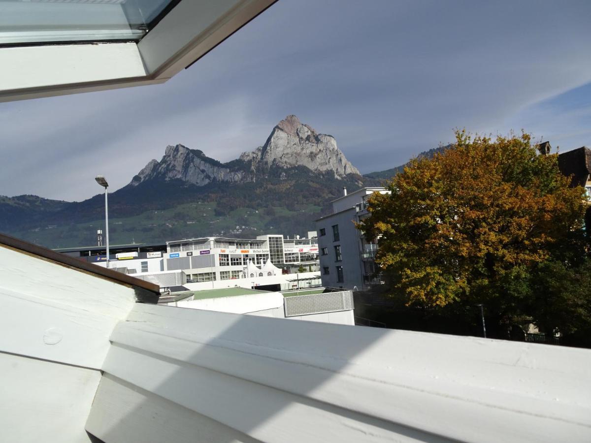 No Such Thing Bed & Breakfast Schwyz Bagian luar foto